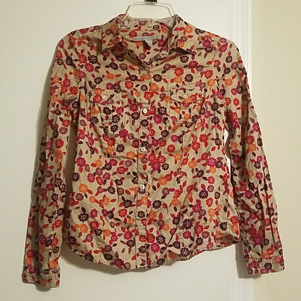Old Navy floral button up top